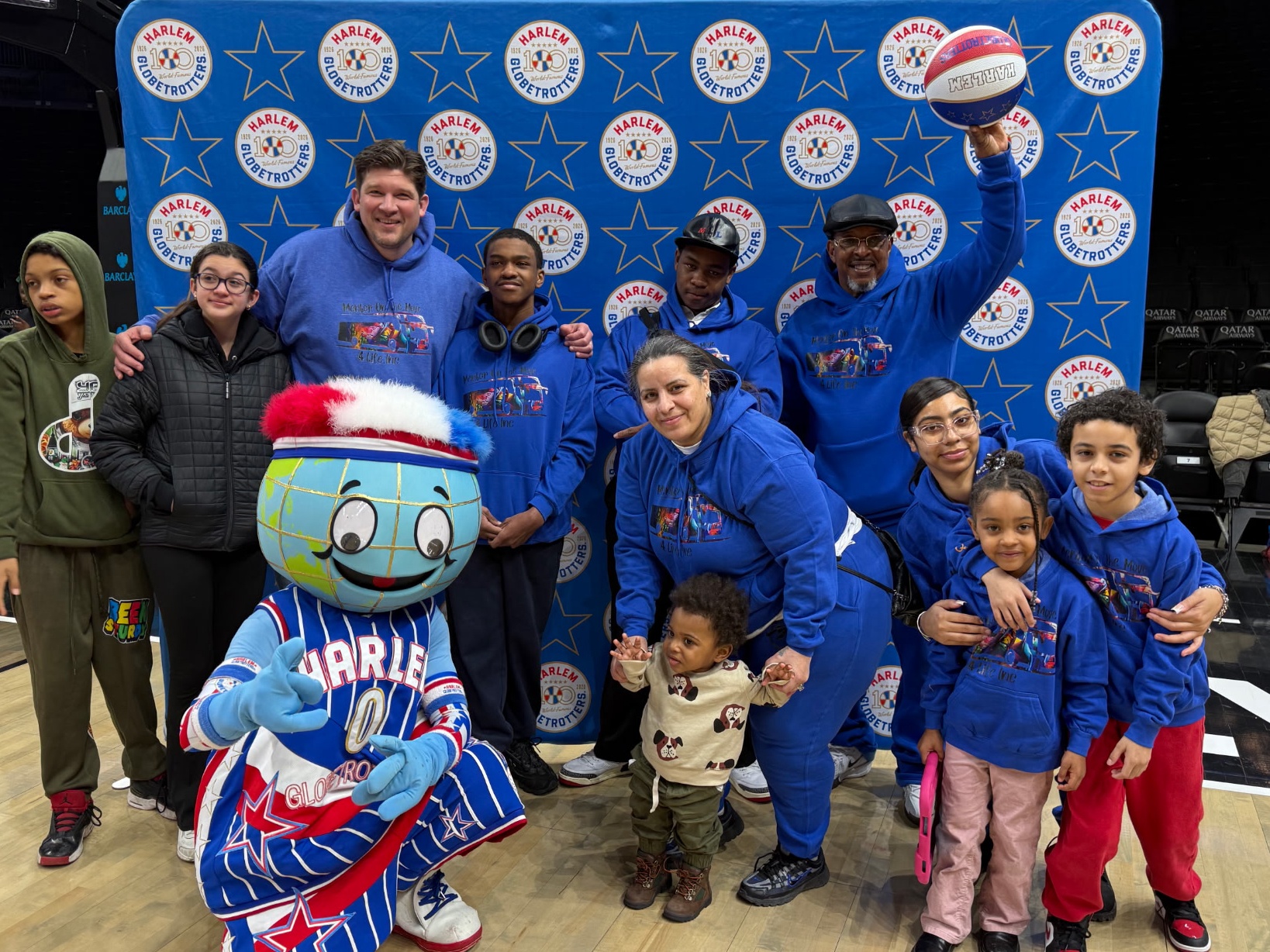Mentor on the Move Meets the Harlem Globetrotters Image